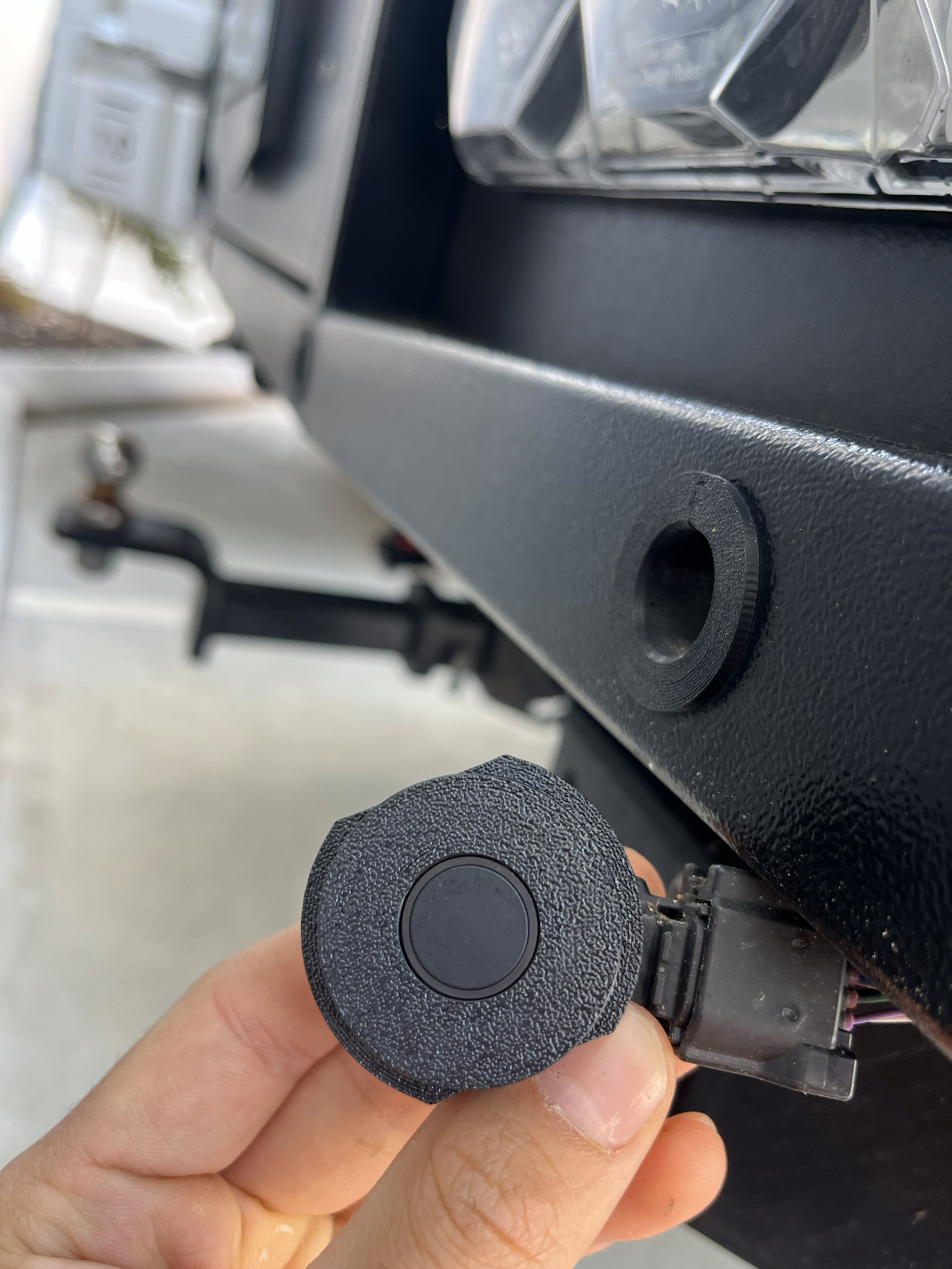 3D Printed Rear Parking Sensor Brackets for Toyota Hilux 2018+ | Set of 4 | Compatible with Sensor Part Number 89341-61MA0 38460